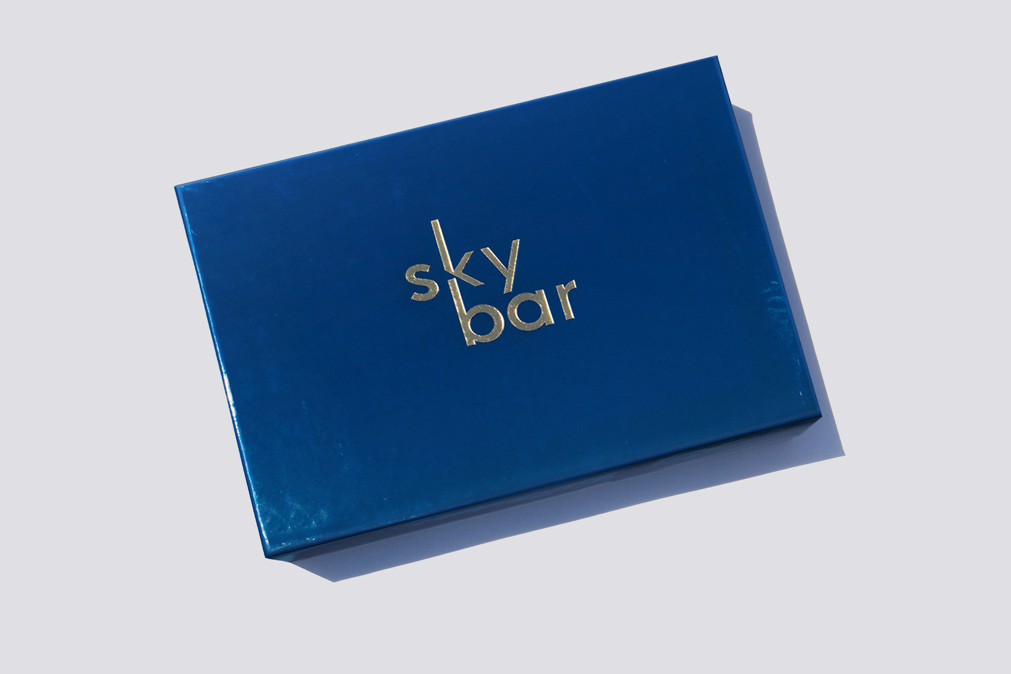 Design&pack Skybar Deboss Cover 01